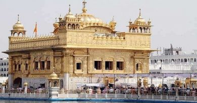 भारत में उपस्थित यह 10 गुरूद्वारे हर भारतीय को गौरवान्वित करते है Top-10-gurudwara-in-india-in-hindi1-600x445